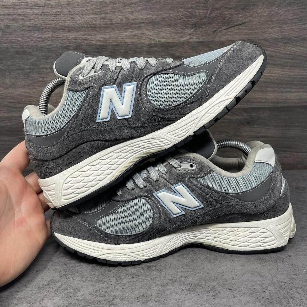 New Balance 2002R Shoes Mens Size 8.5 Grey Blue Sneakers - Picture 7 of 11